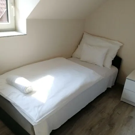 Ovar Apartman Mosonmagyarovar Exterior photo